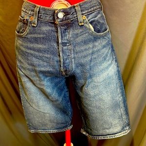 Levi Strauss 501 shorts, size 29